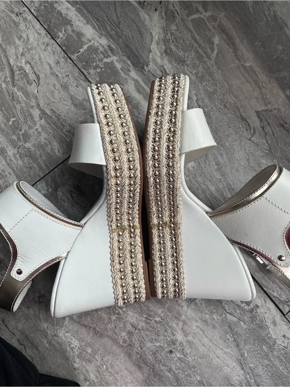 Nero Giardini wedge sandals feature a studded espadrille platform Size 37